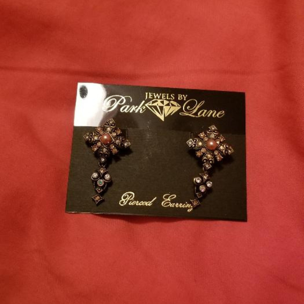 Jewels by Park Lane Earrings